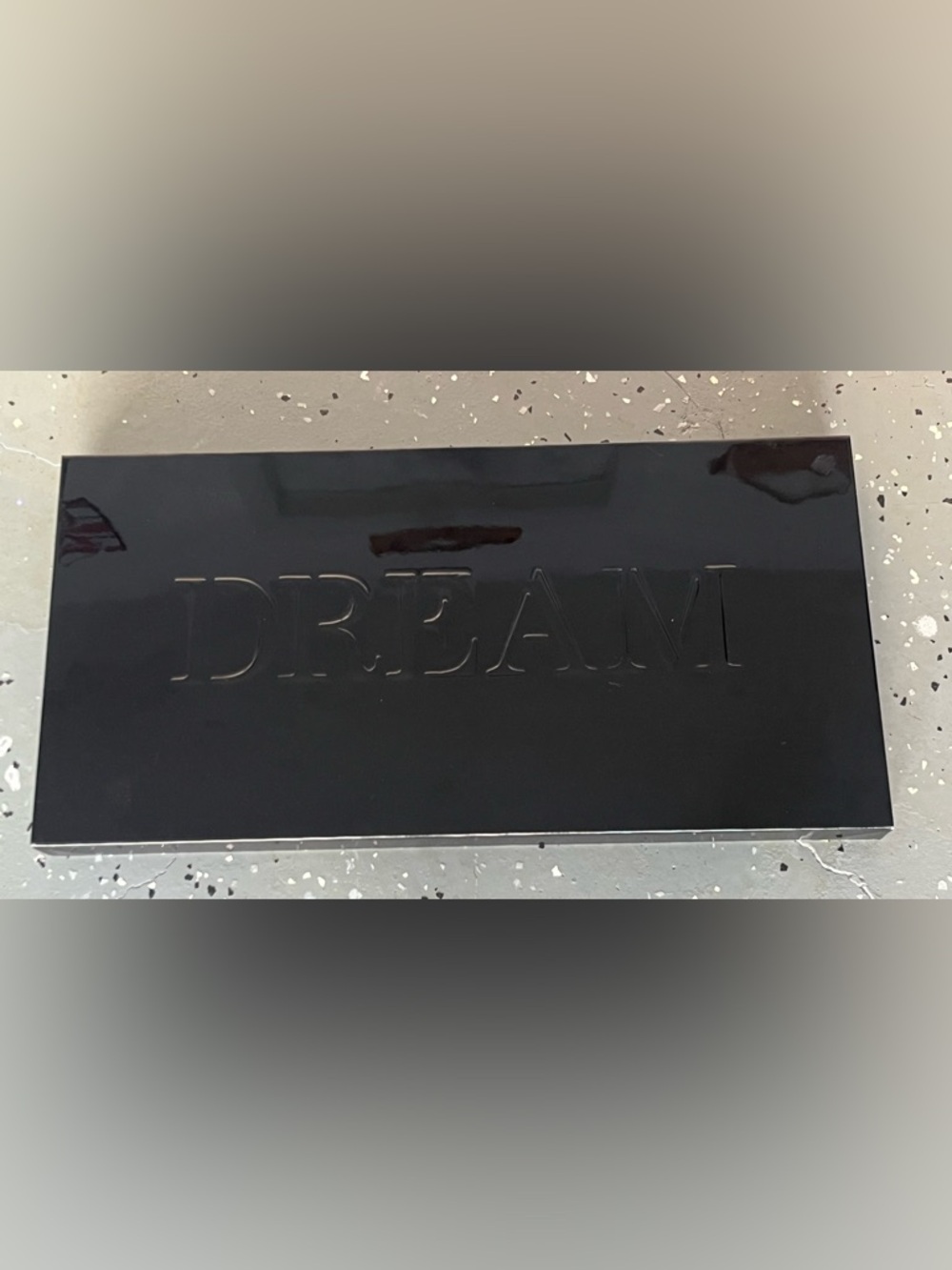 Wall decor black canvas DREAM home accent